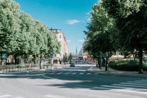 Urban and Suburban Living: Bridging the Lifestyle Divide