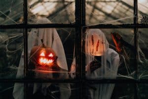 Seasonal Silhouettes: How Clothing Shapes Cultural Expressions