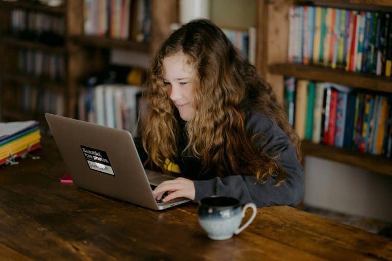 Why Lifelong Learning is the Key to Professional Adaptability