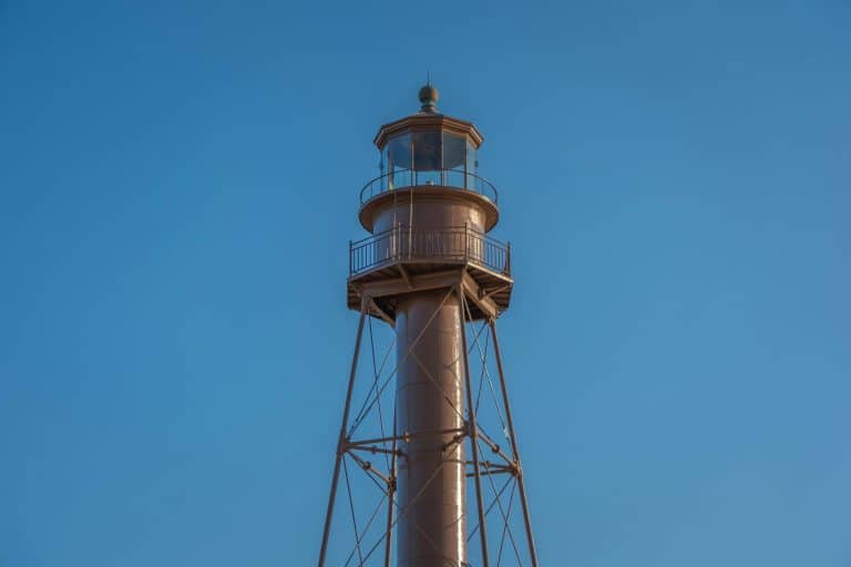 The Ultimate Survival Guide for Long-Term International Travel