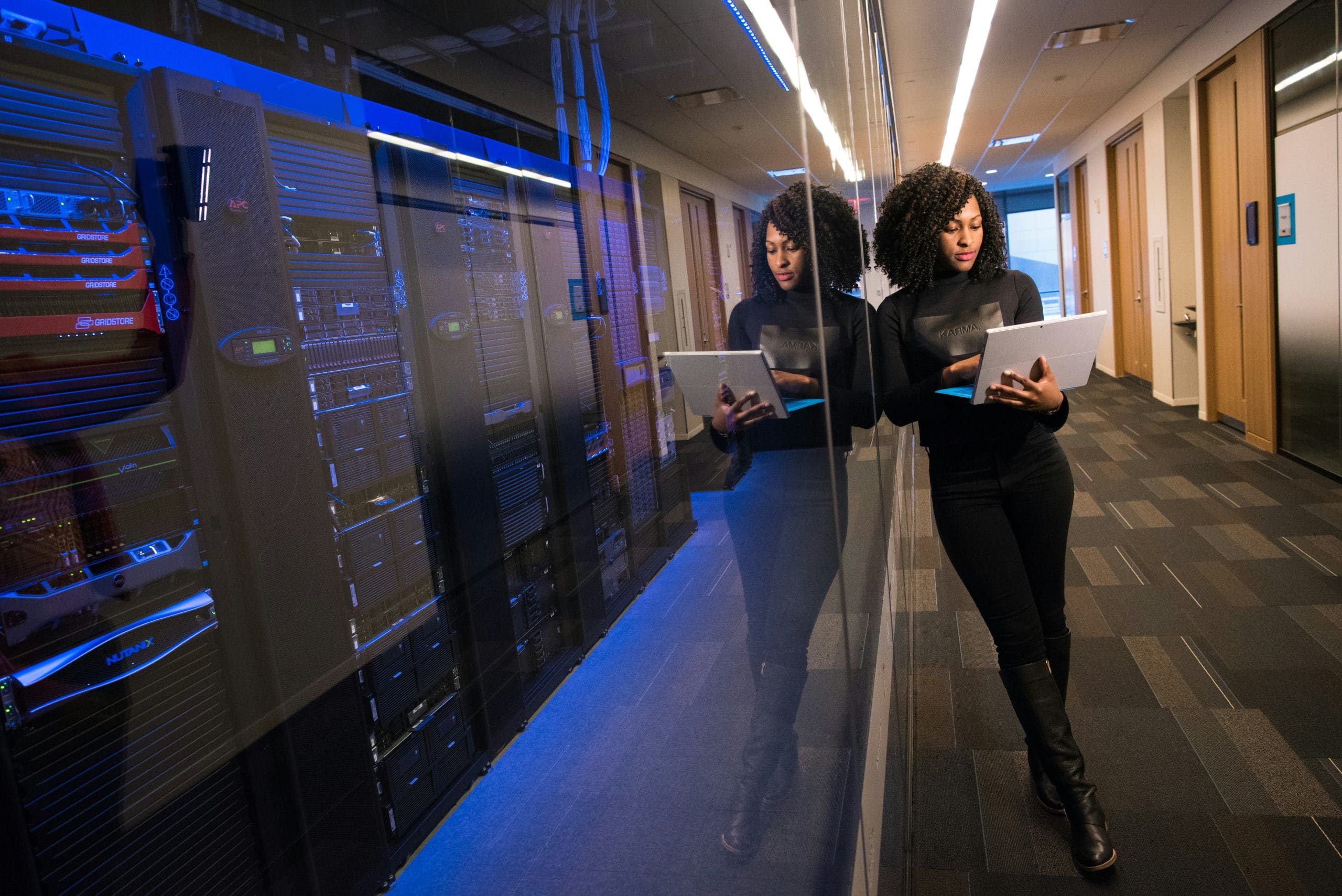 5G Technology: Connecting the World at Unprecedented Speeds