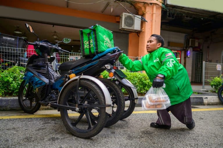 Cybersecurity Strategies for Protecting Digital Identities